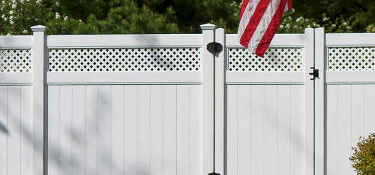 Arrowwood Style Privacy Fence